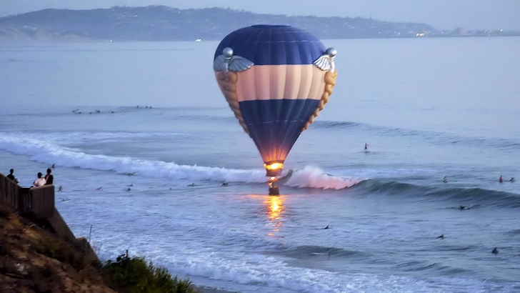 Image hotairballoonsurf.jpg