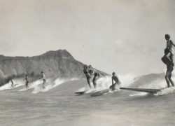 Image oldhawaiiansurfing.jpg