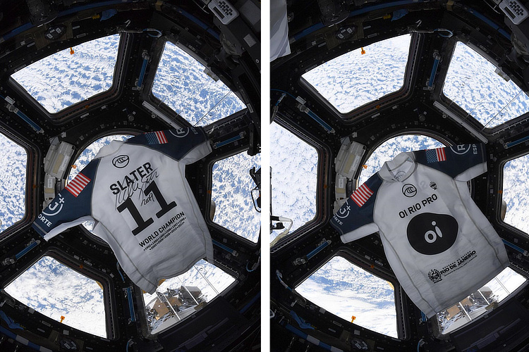 Image kelly-slater-space-jersey.jpg